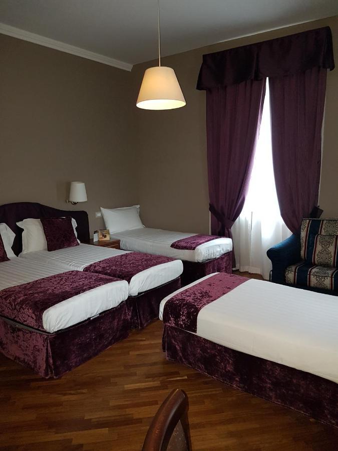 Deluxe Double or Twin Room,925674148:JPEG