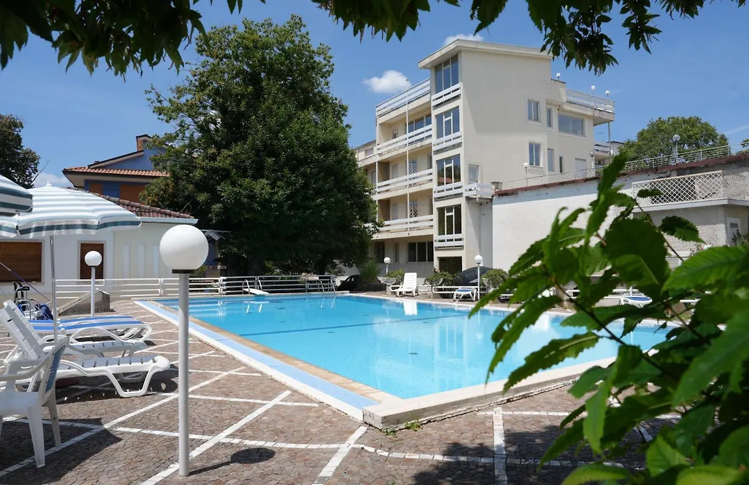 Mondial Park Hotel-1