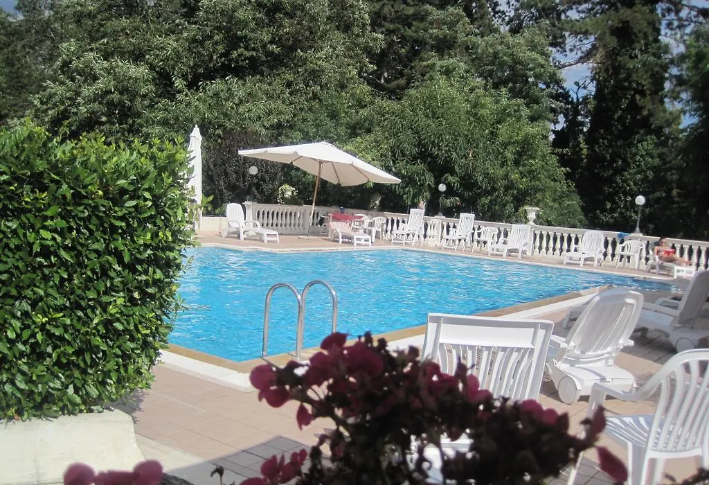 Hotel Gioia Garden-1